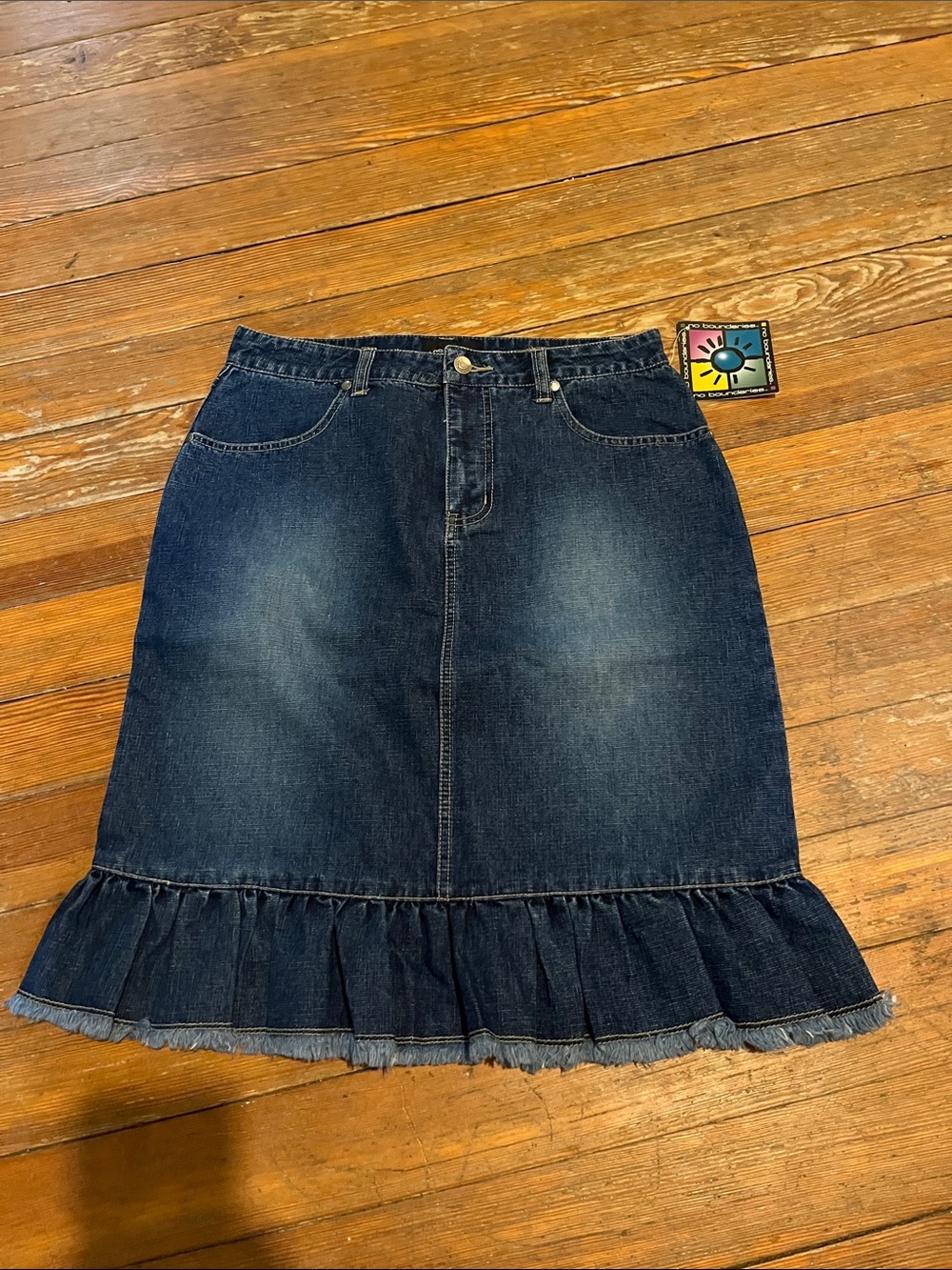 Y2K no boundaries Vintage Denim skirt Juniors size 9 NWT